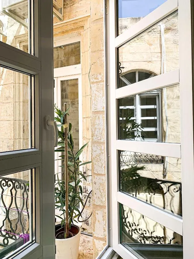 L'Artist Casa Micallef Ostello La La Valletta 0*,  Malta