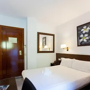 https://somriu-eurotel.andorra-la-vella-hotels.net